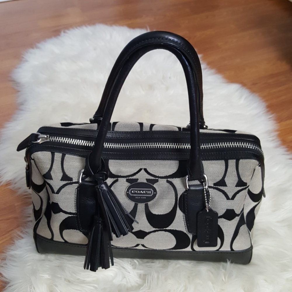 Like new Coach bag
